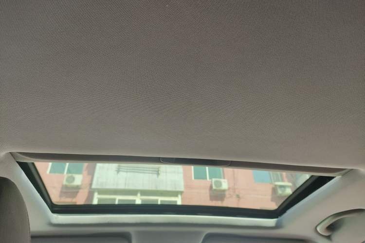 Used Brilliance V3 2017 1.5L Automatic Smart Version Headliner