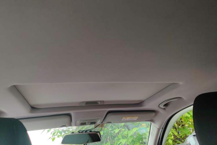 Used Brilliance V3 2017 1.5L Automatic Smart Version Headliner
