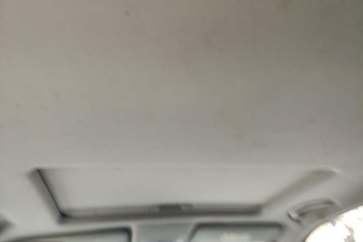 Used Brilliance V3 2017 1.5L Manual Comfort Model Headliner