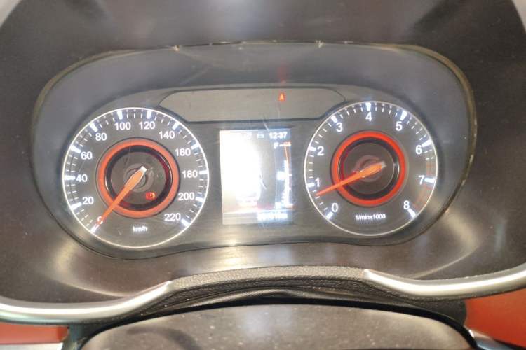 Used Brilliance V3 2017 1.5L Manual Smart Model Instrument Cluster