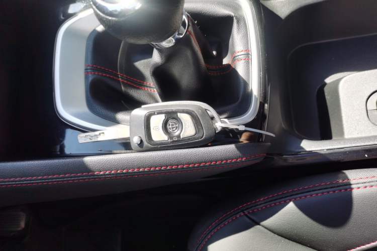 Used Brilliance V3 2017 1.5L Manual Comfort Model Interior 1