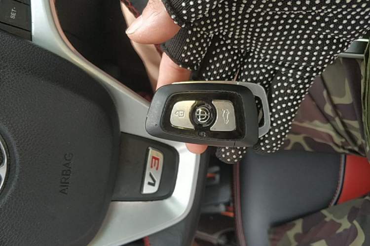 Used Brilliance V3 2017 1.5L Manual Smart Model Interior 1