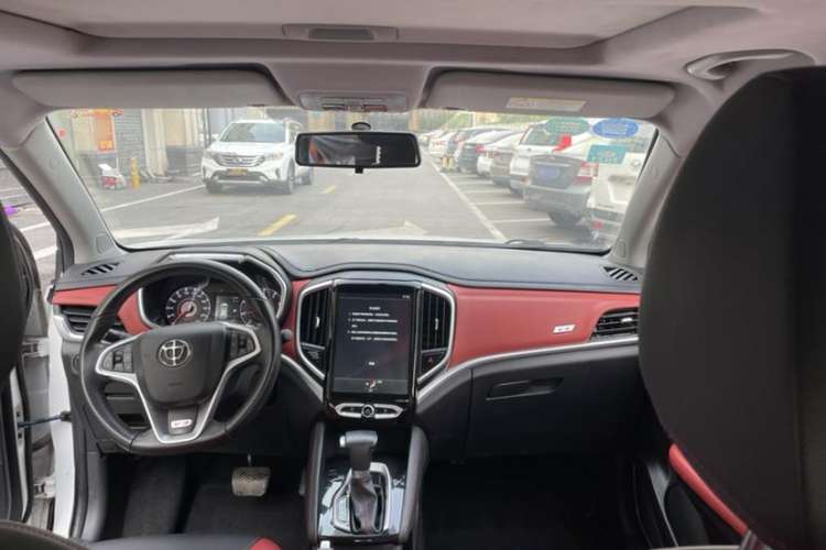 Used Brilliance V3 2017 1.5L Automatic Smart Version Interior 1
