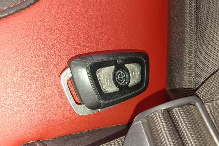 Used Brilliance V3 2017 1.5L Manual Smart Model Interior 1
