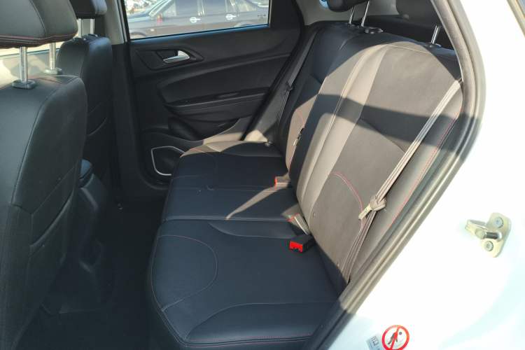 Used Brilliance V3 2017 1.5L Automatic Comfort Model Interior 2