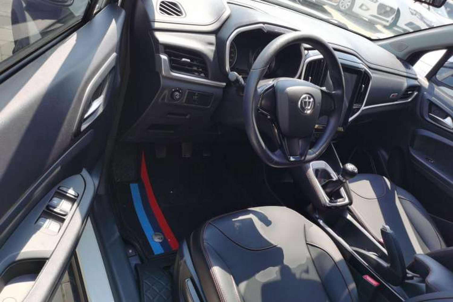 Used Brilliance V3 2017 1.5L Manual Comfort Model Interior 3