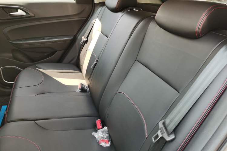 Used Brilliance V3 2017 1.5L Manual Comfort Model Interior 4