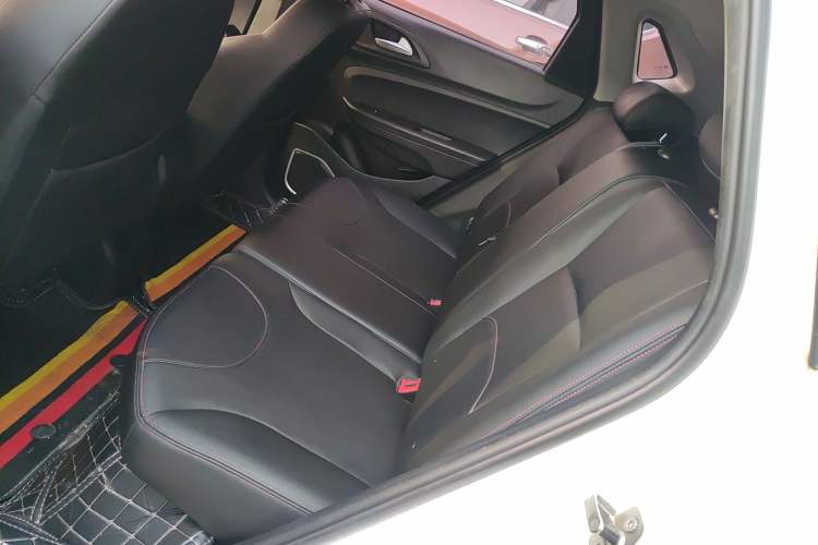 Used Brilliance V3 2017 1.5L Automatic Comfort Model Interior 4