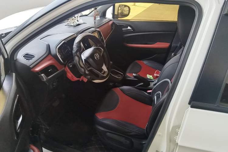 Used Brilliance V3 2017 1.5L Automatic Elite Model Left Front Seat