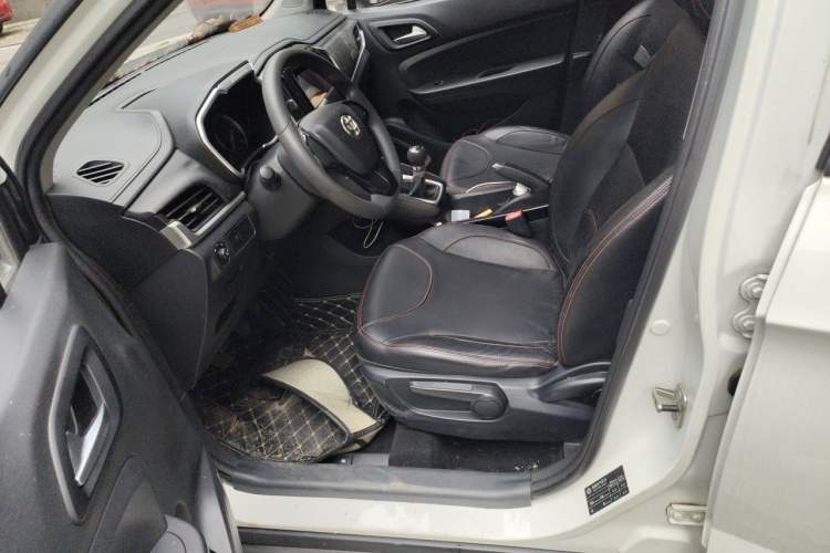 Used Brilliance V3 2017 1.5L Manual Comfort Model Left Front Seat