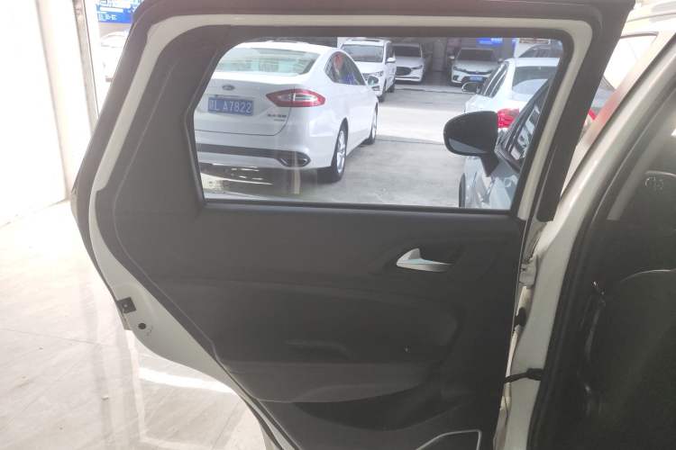 Used Brilliance V3 2017 1.5L Automatic Comfort Model Left Rear Door Interior