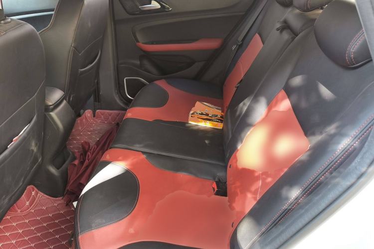 Used Brilliance V3 2017 1.5T Automatic Flagship Model Left Rear Seat