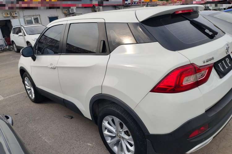 Used Brilliance V3 2017 1.5L Manual Smart Model Left Side