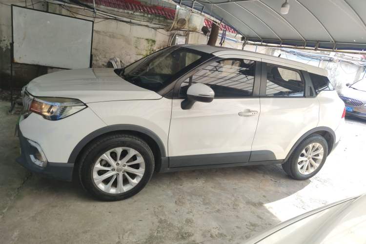 Used Brilliance V3 2017 1.5L Automatic Smart Version Left Side