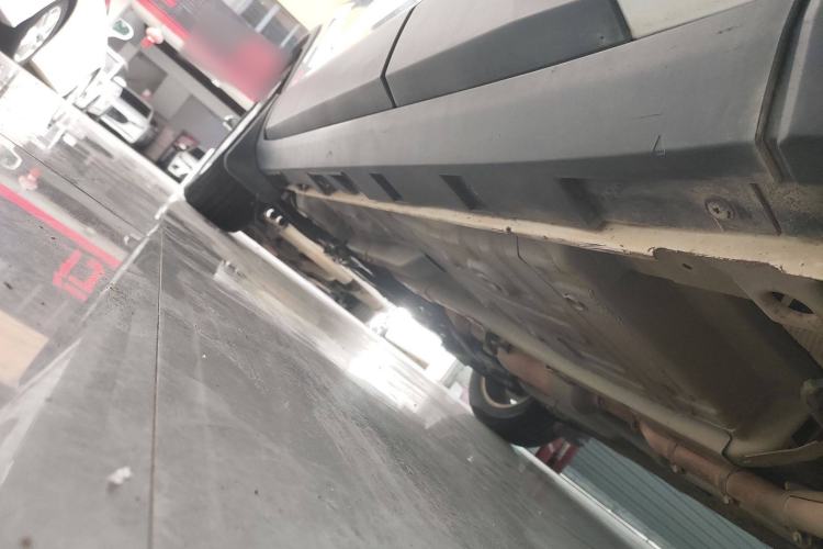 Used Brilliance V3 2017 1.5L Automatic Comfort Model Left Side Sill