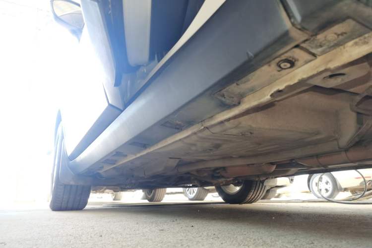 Used Brilliance V3 2017 1.5L Manual Smart Model Left Side Sill