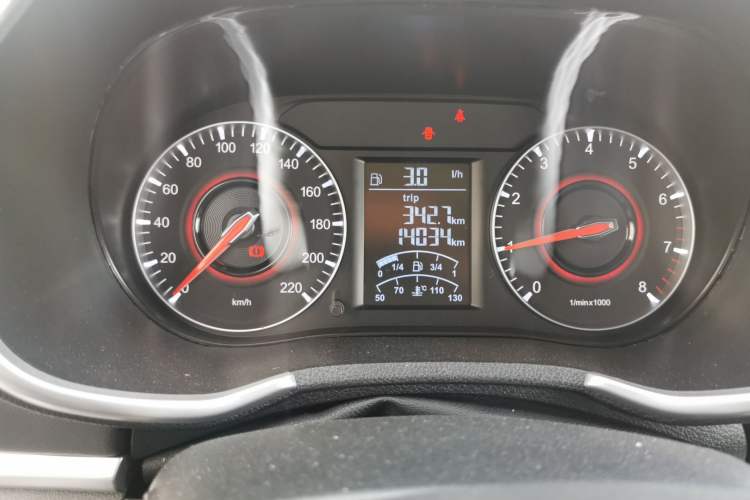 Used Brilliance V3 2017 1.5L Manual Comfort Model Odometer Close Up