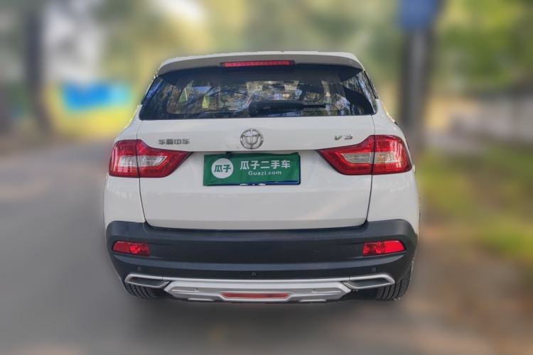 Used Brilliance V3 2017 1.5L Manual Base Version Rear