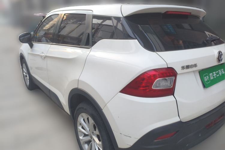 Used Brilliance V3 2017 1.5L Manual Comfort Model Rear Left 45 Deg