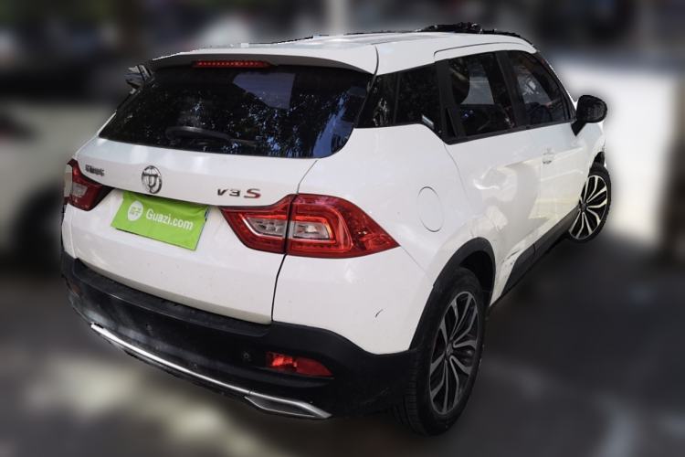 Used Brilliance V3 2017 1.5T Automatic Flagship Model Rear Right 45 Deg