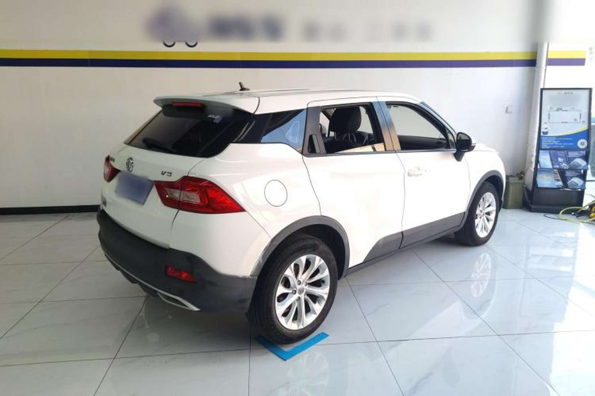 Used Brilliance V3 2017 1.5L Manual Comfort Model Rear Right 45 Deg