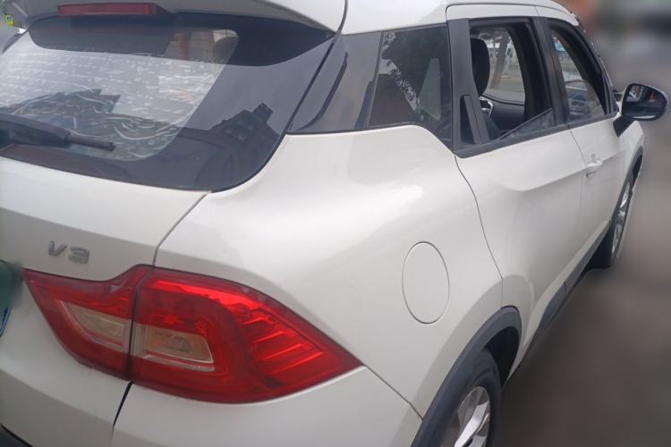 Used Brilliance V3 2017 1.5L Manual Comfort Model Rear Right 45 Deg