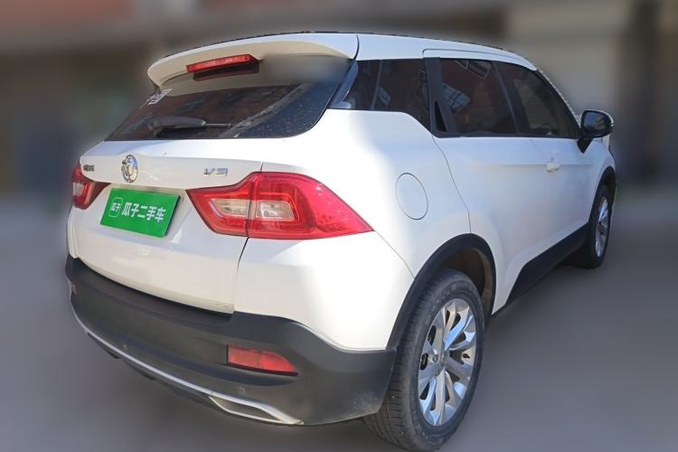 Used Brilliance V3 2017 1.5L Manual Comfort Model Rear Right 45 Deg