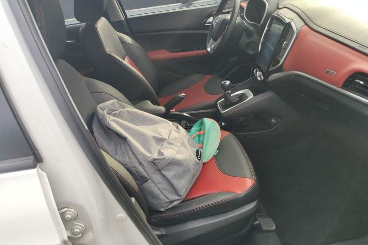 Used Brilliance V3 2017 1.5L Manual Smart Model Right Front Seat