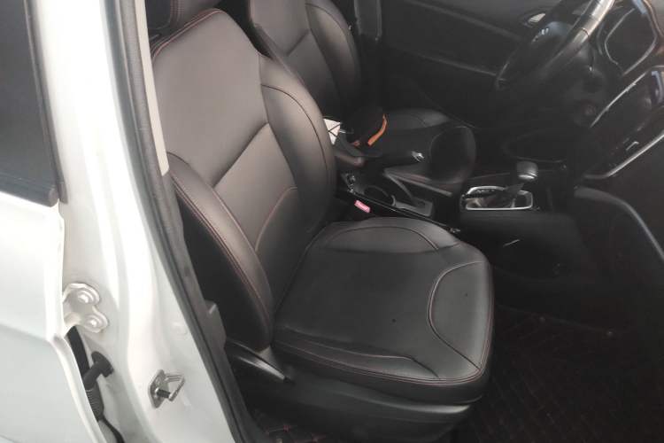 Used Brilliance V3 2017 1.5L Automatic Comfort Model Right Front Seat