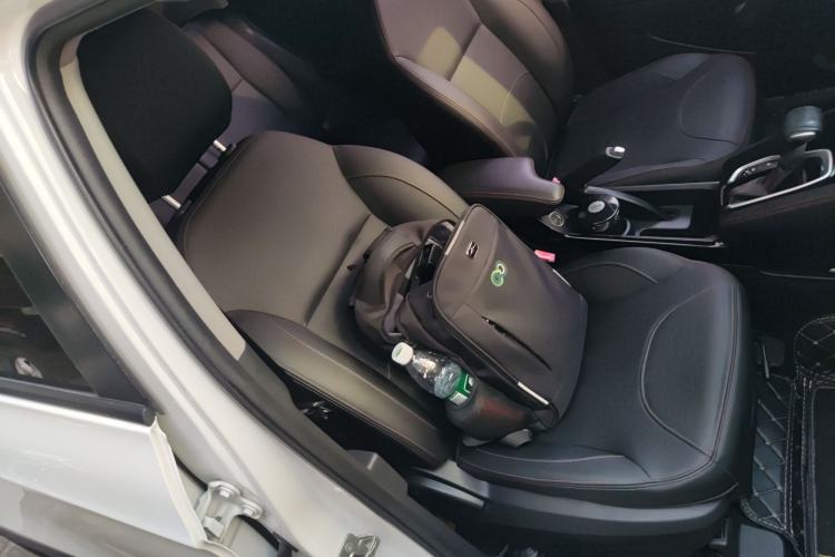 Used Brilliance V3 2017 1.5L Automatic Comfort Model Right Front Seat