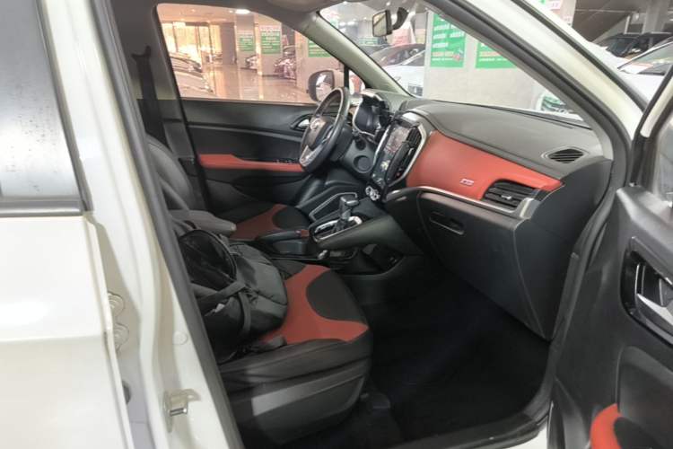 Used Brilliance V3 2017 1.5L Automatic Smart Version Right Front Seat