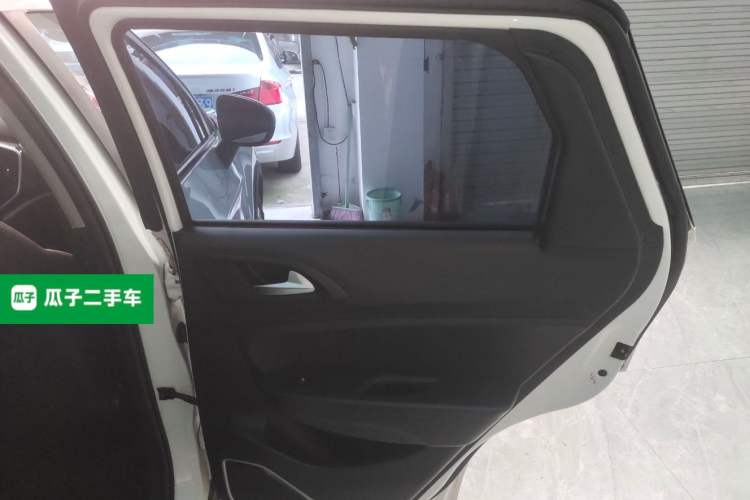 Used Brilliance V3 2017 1.5L Automatic Comfort Model Right Rear Door Interior