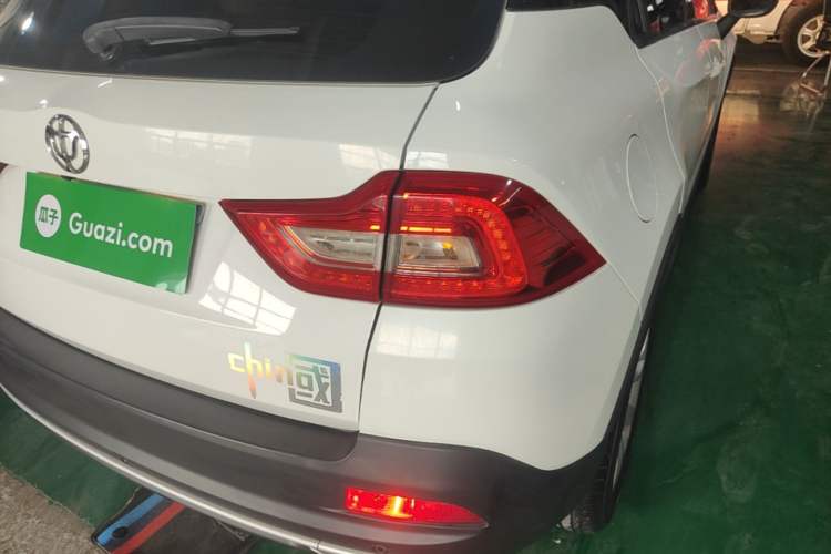 Used Brilliance V3 2017 1.5L Manual Smart Model Right Rear Taillight