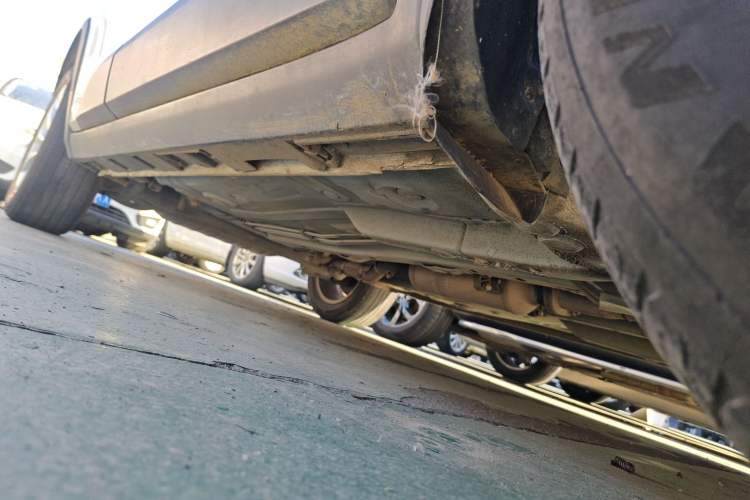 Used Brilliance V3 2017 1.5L Automatic Smart Version Right Side Sill