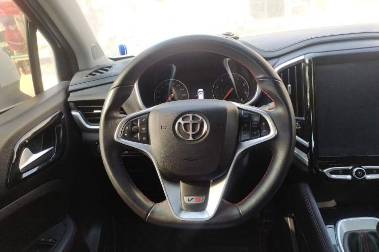 Used Brilliance V3 2017 1.5L Manual Smart Model Steering Wheel