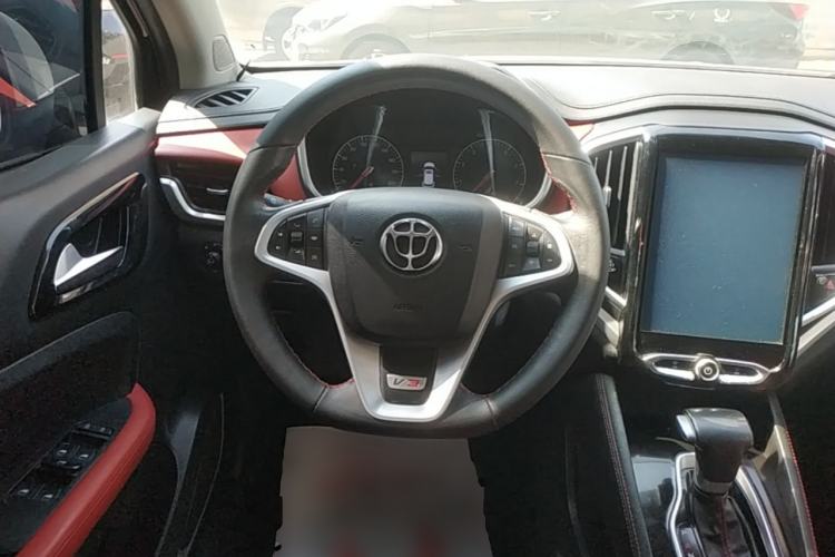 Used Brilliance V3 2017 1.5L Automatic Smart Version Steering Wheel