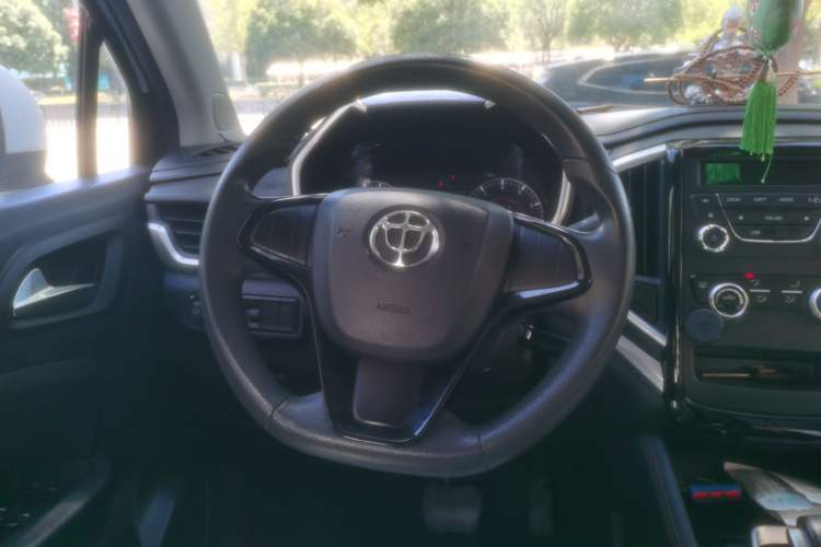 Used Brilliance V3 2017 1.5L Automatic Comfort Model Steering Wheel