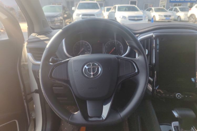Used Brilliance V3 2017 1.5L Automatic Comfort Model Steering Wheel