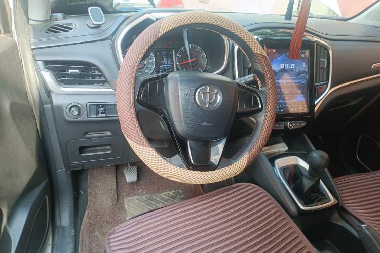 Used Brilliance V3 2017 1.5L Manual Comfort Model Steering Wheel