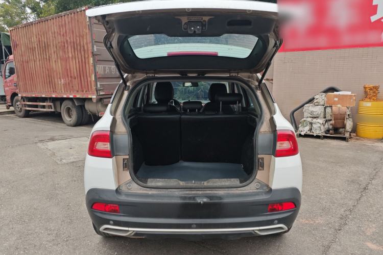 Used Brilliance V3 2017 1.5L Manual Smart Model Trunk