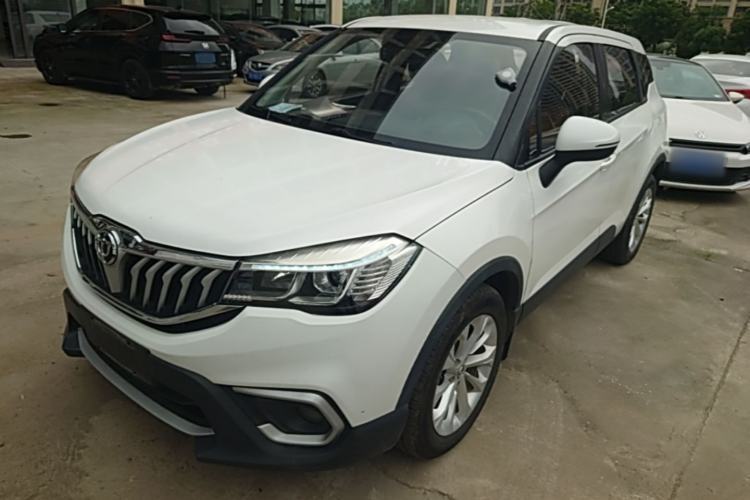 Used Brilliance V3 2017 1.5L Manual Comfort Model Guazi used car, China used car export, Used car for sale, Used cars, Cheapest cars for sale