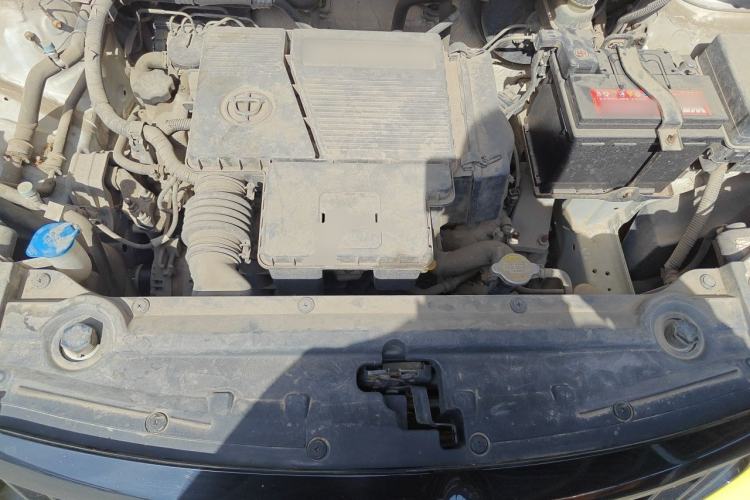 Used Brilliance V3 2017 1.5L Manual Smart Model Engine Bay