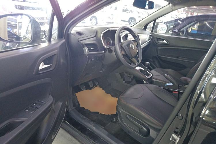 Used Brilliance V3 2020 1.6L Manual Classic Model Driver Seat