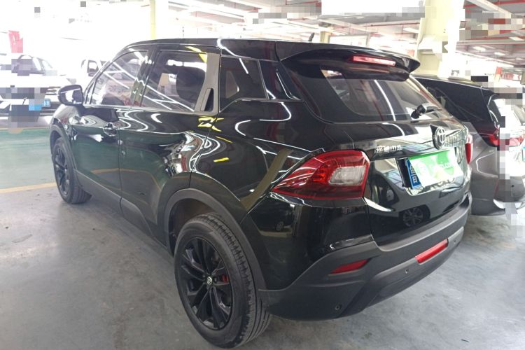 Used Brilliance V3 2020 1.6L Manual Classic Model Exterior 2