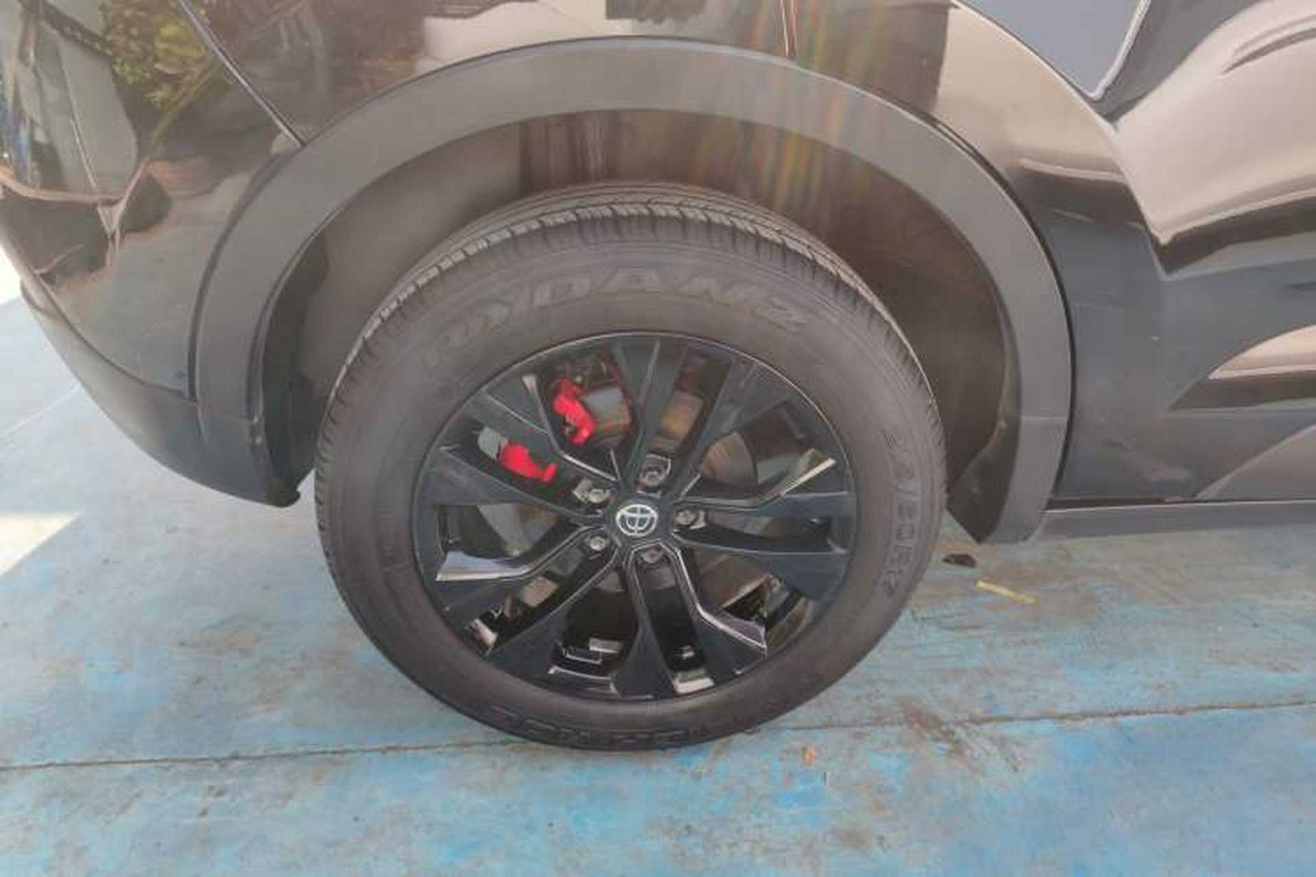 Used Brilliance V3 2020 1.6L Manual Smart Starry Edition Exterior 4
