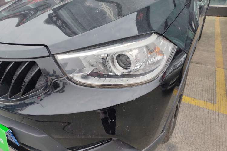 Used Brilliance V3 2020 1.6L Manual Smart Starry Edition Left Front Headlight