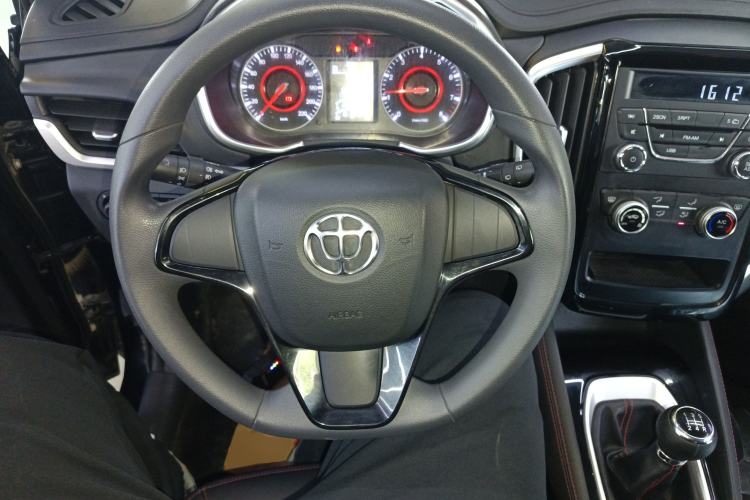 Used Brilliance V3 2020 1.6L Manual Classic Model Steering Wheel