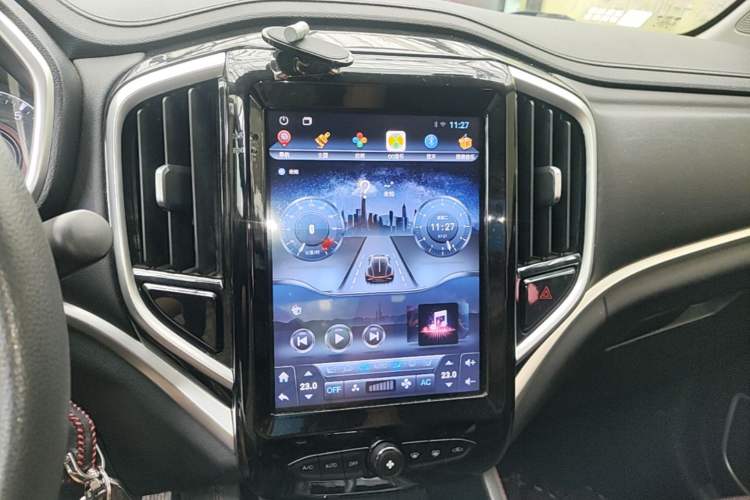 Used Brilliance V3 2020 1.6L Manual Comfort Starry Edition Audio And AC Panel