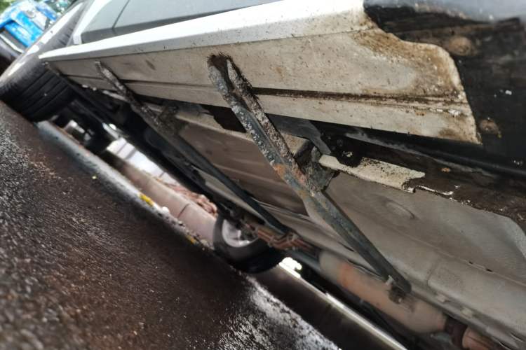 Used Brilliance V3 2020 1.6L Manual Comfort Starry Edition Chassis Front Right