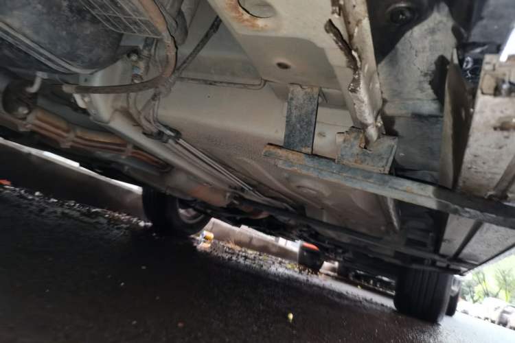 Used Brilliance V3 2020 1.6L Manual Comfort Starry Edition Chassis Rear Right